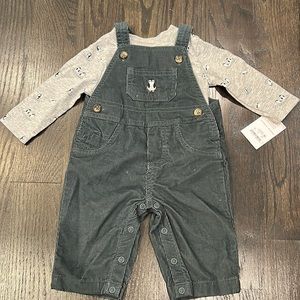 NWT Carter’s corduroy overalls set 3 months